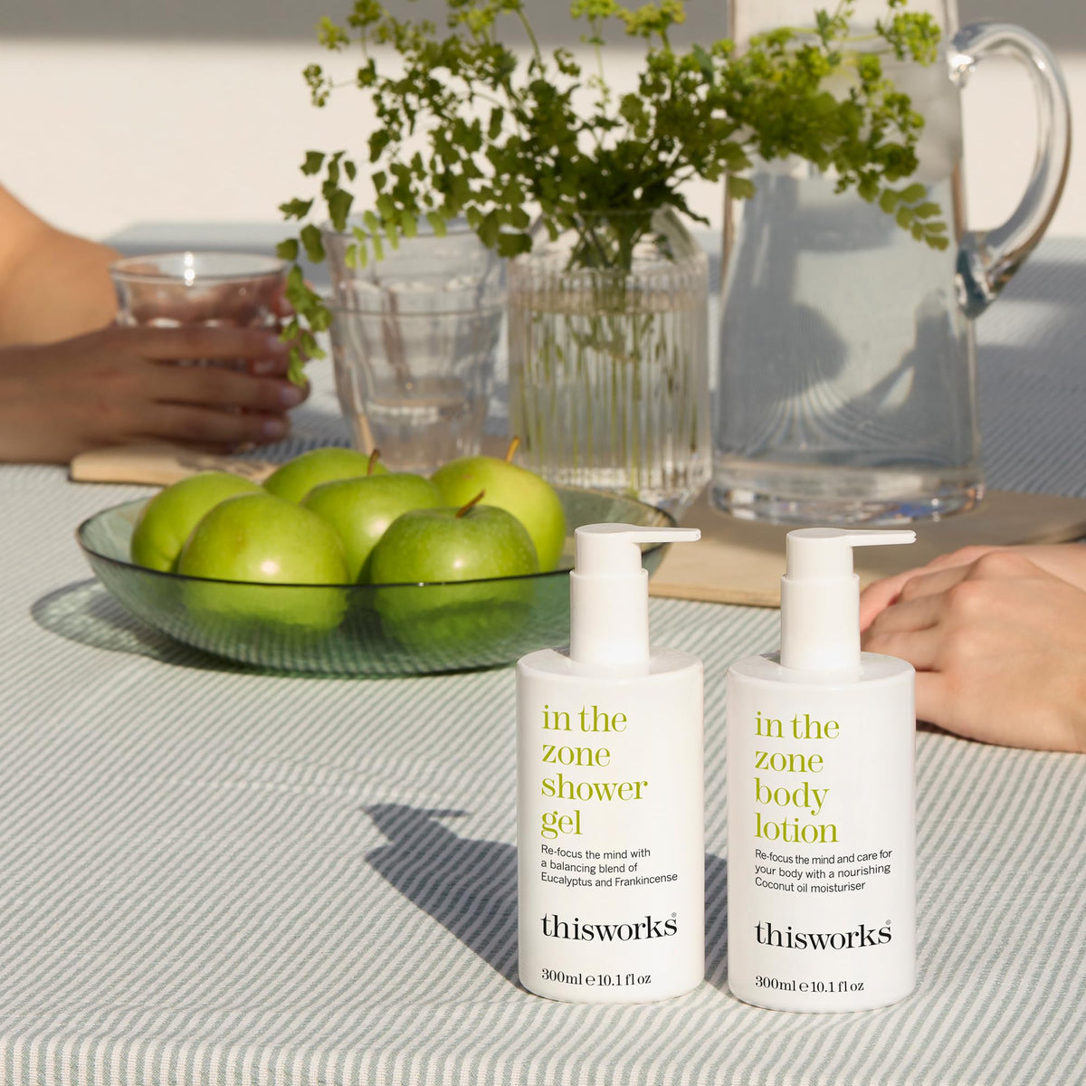 THISWORKS label close-up showing ingredient highlights and clean formulation