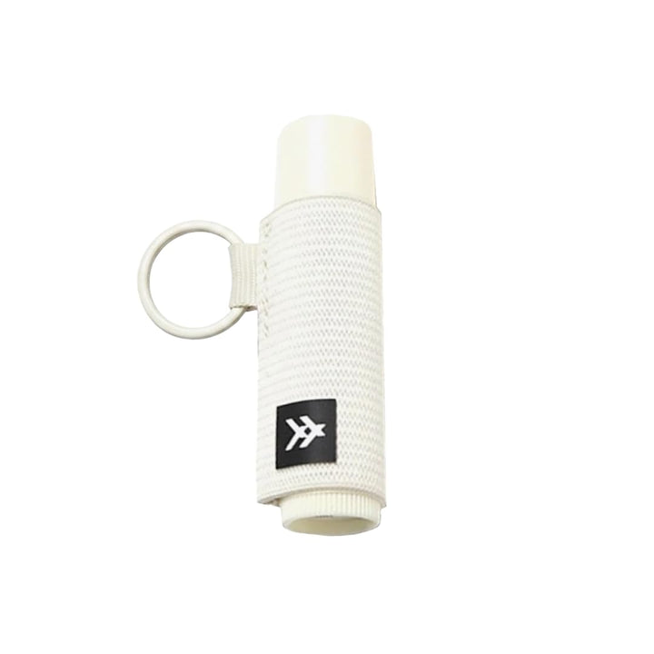 Thread Wallets off-white holder front view showing clip-on convenience
