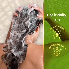 Tio Nacho shampoo pouring onto wet hair for effective, gentle cleanse