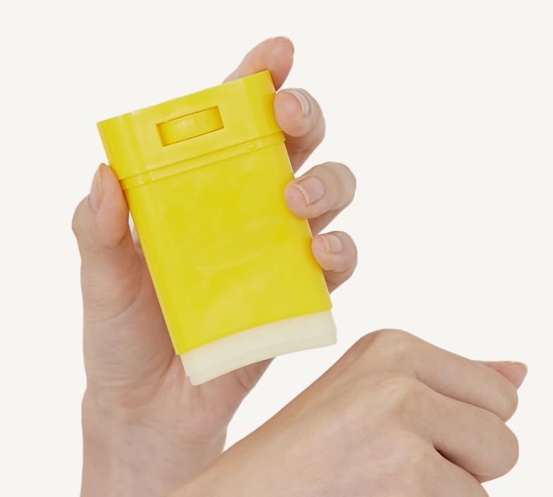 Tipiak sun stick inside a bag in outdoor setting for convenient portability