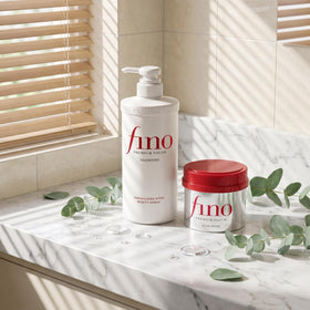 TJ SIGNATURE lifestyle bathroom display showing premium at-home spa experience