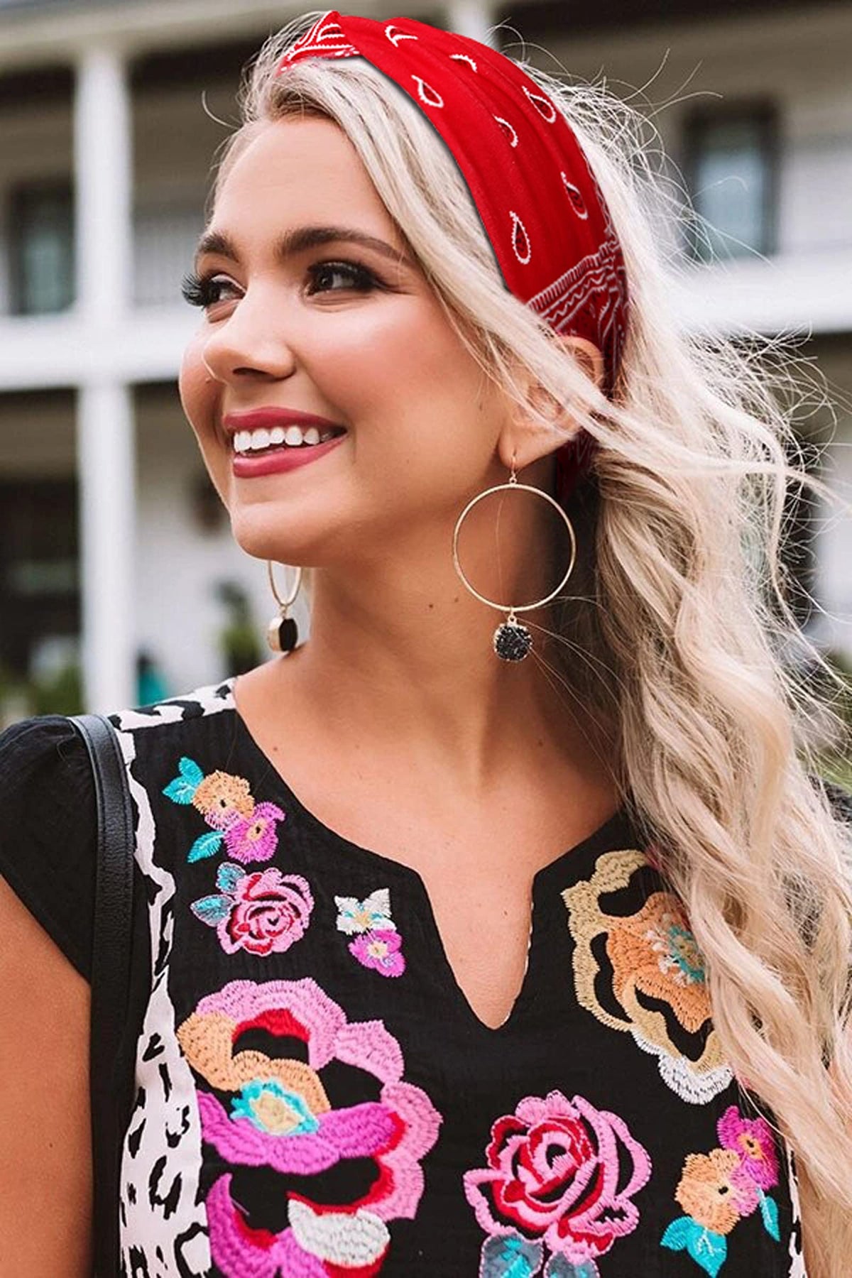 Tobeffect headband styled with beach outfit showing effortless boho look