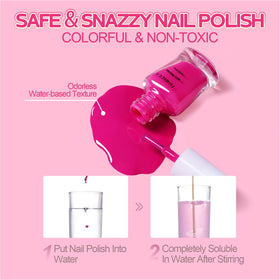 TOMICCA polish on child hands illustrating easy use and playful results