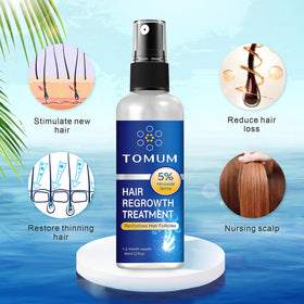 TOMUM solution texture droplet on fingertip illustrating light absorption benefit
