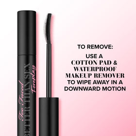 Too Faced primer applied on lashes before mascara for visible lift