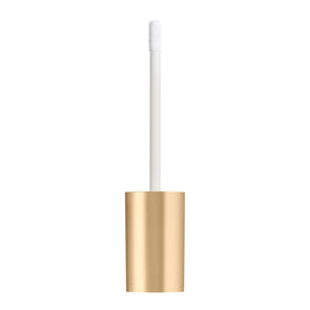 Too Faced primer applied on eyelid before eyeshadow for crease-free benefit