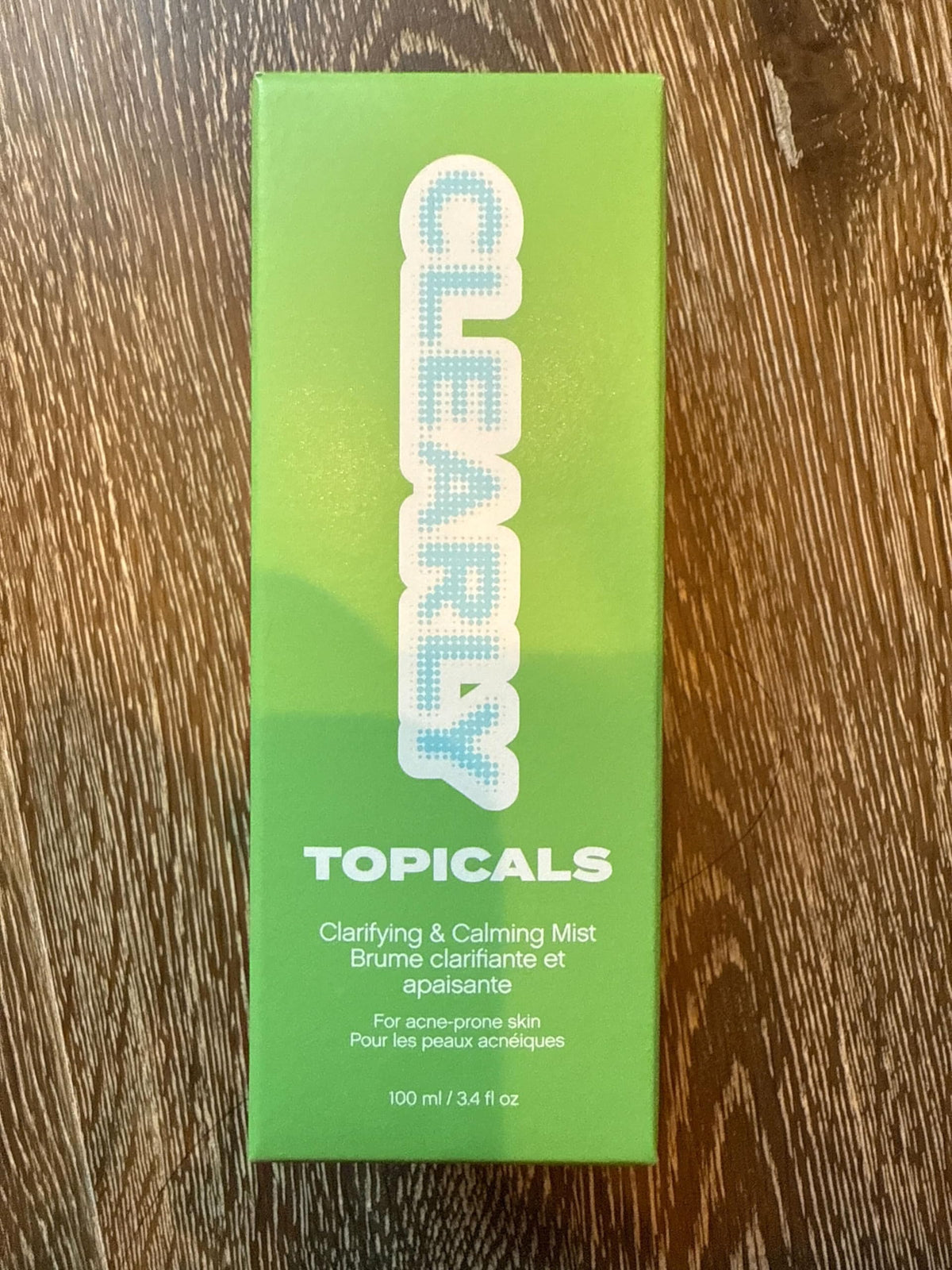 Topicals spray pump close-up demonstrating easy, even mist delivery for convenience
