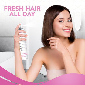 TRIDESIGN on wavy hair showing added volume and shine