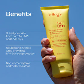 Trilogy rosehip oil ingredient shot highlighting nourishment and antioxidant benefit
