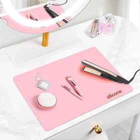 TWAKAP vanity mat front view protects surfaces from heat and spills