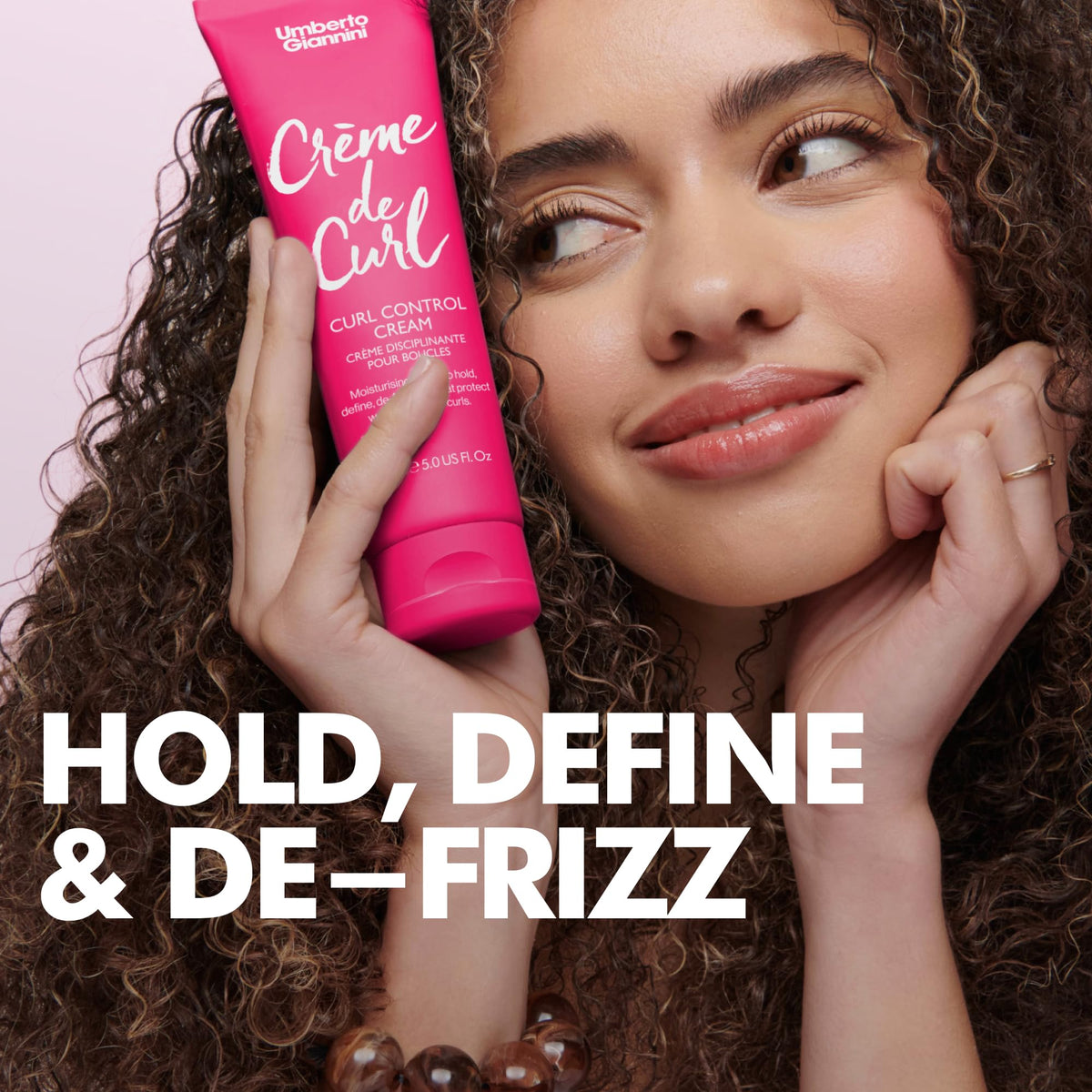 Umberto Giannini Curl Jelly texture close-up illustrating lightweight hold