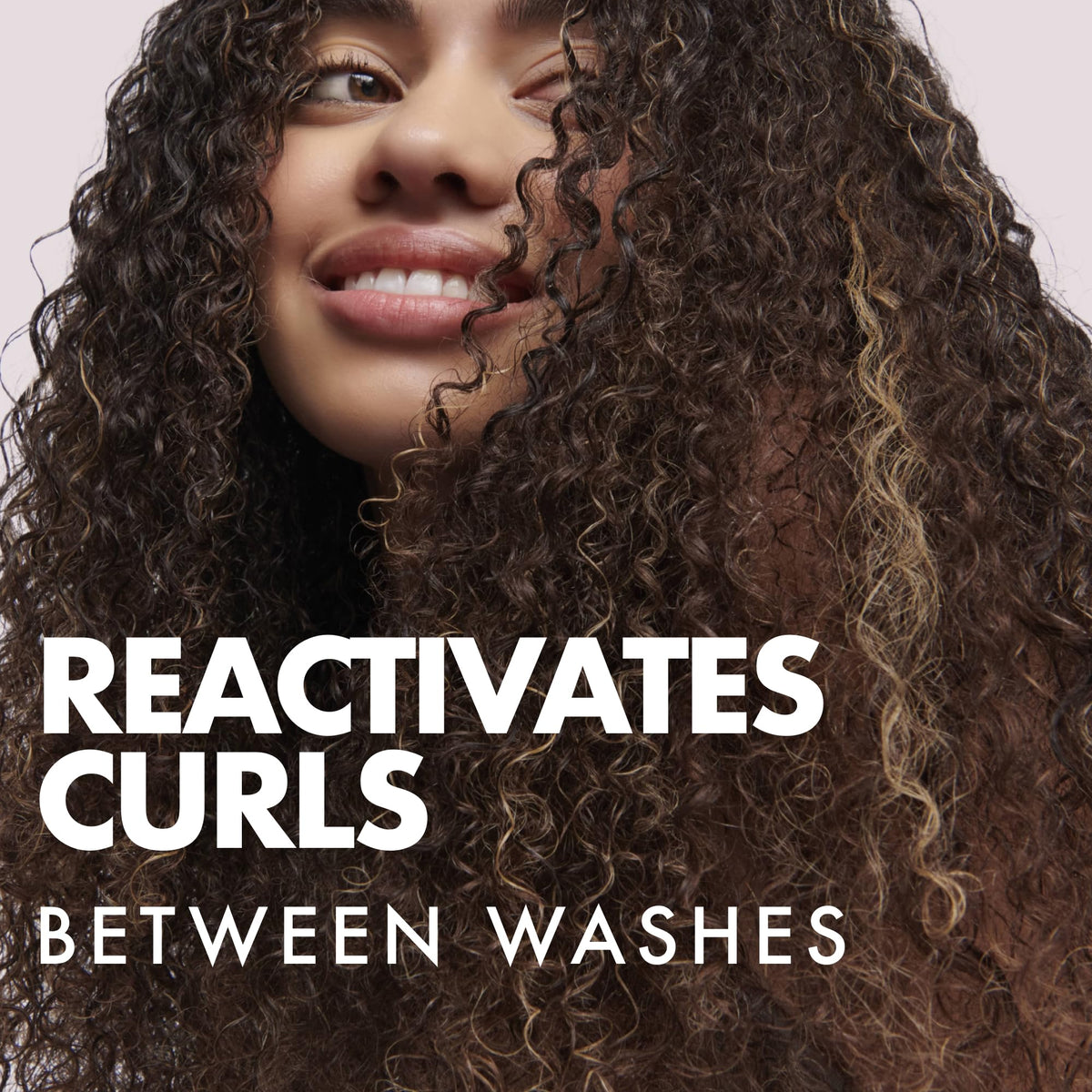Umberto Giannini spray nozzle dispensing fine mist for even curl refresh coverage