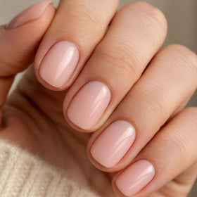 UNA GELLA front packaging showing 32-piece nude pink kit and quick salon look
