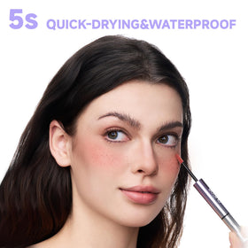 Unicos freckle stamp applied on model nose and cheeks, fast natural-looking sun-kissed result