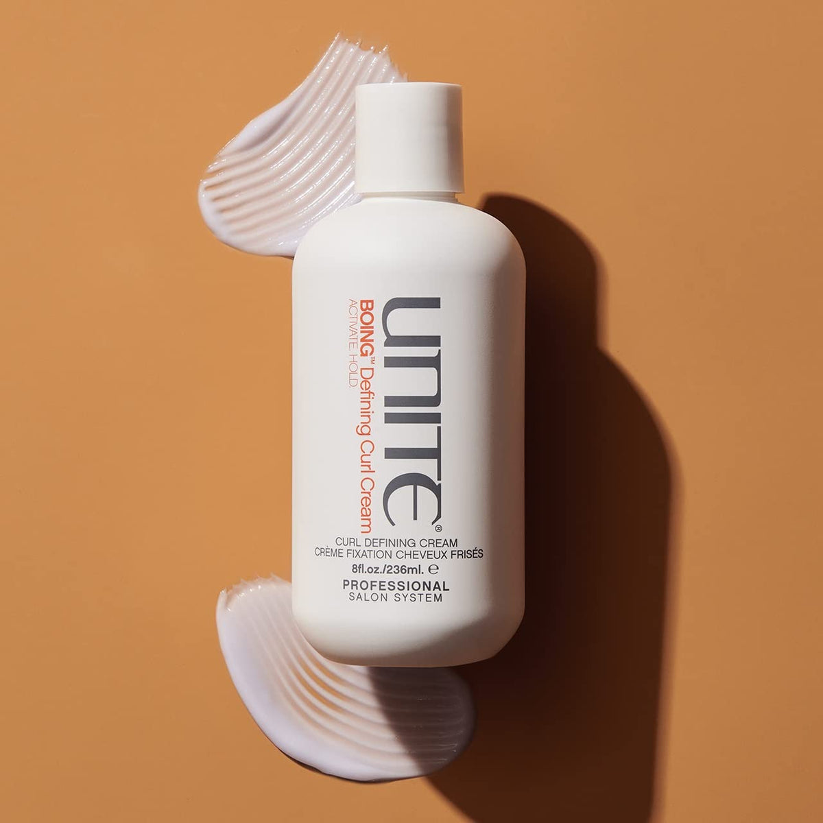 UNITE cream texture close-up demonstrating lightweight hydration benefit