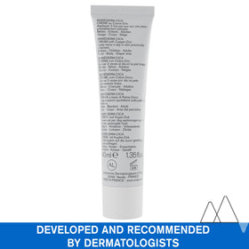 Uriage Bariéderm-CICA packaging label close-up showing fragrance-free, dermatologist-recommended benefit