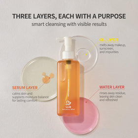 UZ2B emulsified milky texture demonstrating easy rinse and makeup removal