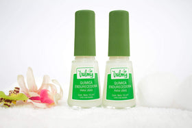 Valmy brush close-up with clear hardener texture for precise application