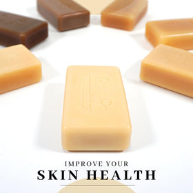 VanMan rich lather on hand illustrating creamy foam and gentle cleanse