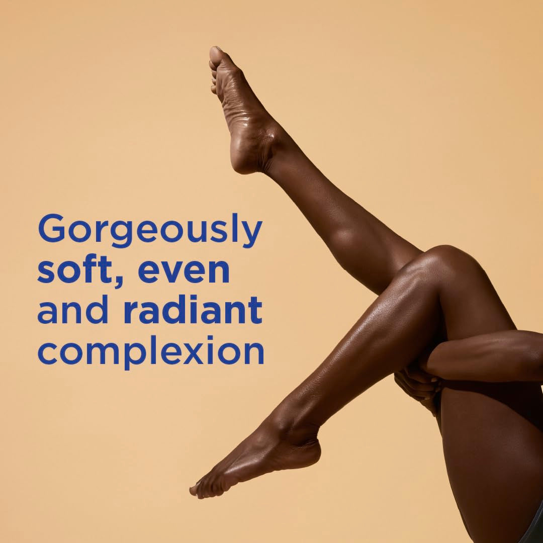 Vaseline lotion texture close-up illustrating smooth, fast-absorbing formula