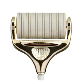 VEGAMOUR replacement head front view showing wide coverage and easy twist fit benefit