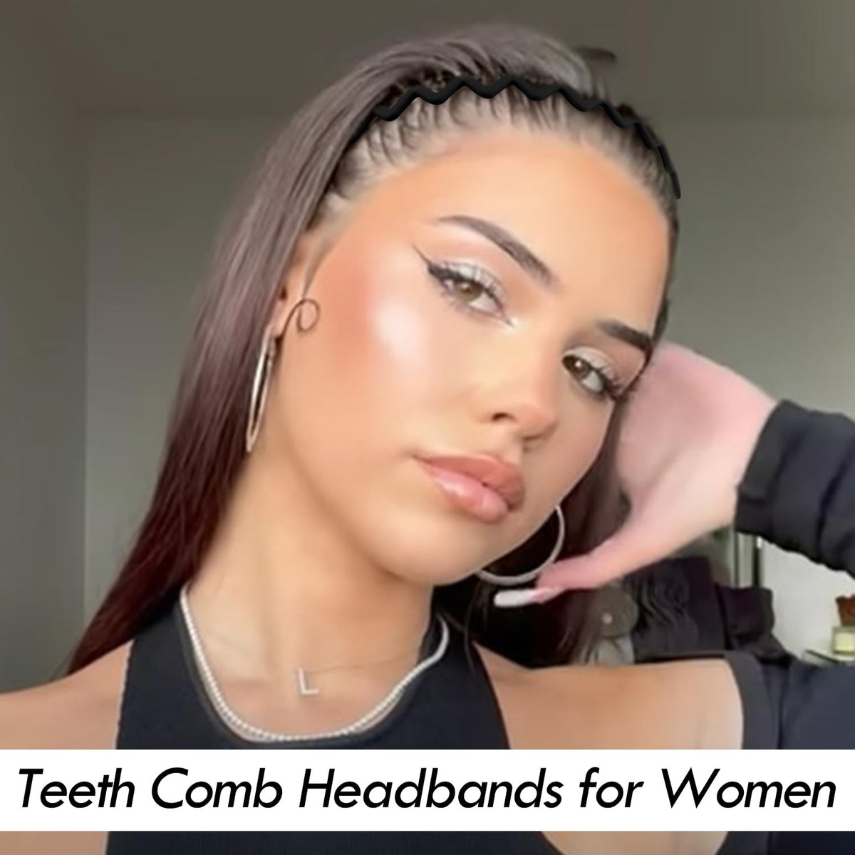 VELSCRUN close-up of soft fabric texture highlighting gentle, comfortable touch