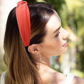 VELSCRUN headband styled in casual outfit for instant polished look