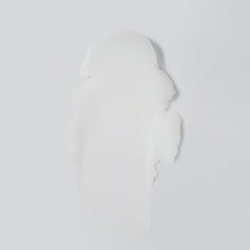 Versed balm-to-oil texture close-up illustrating smooth emulsification benefit