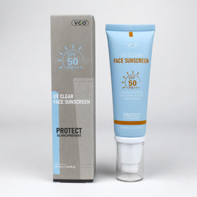 VGO tube with water splash demonstrating 80-minute water-resistant performance