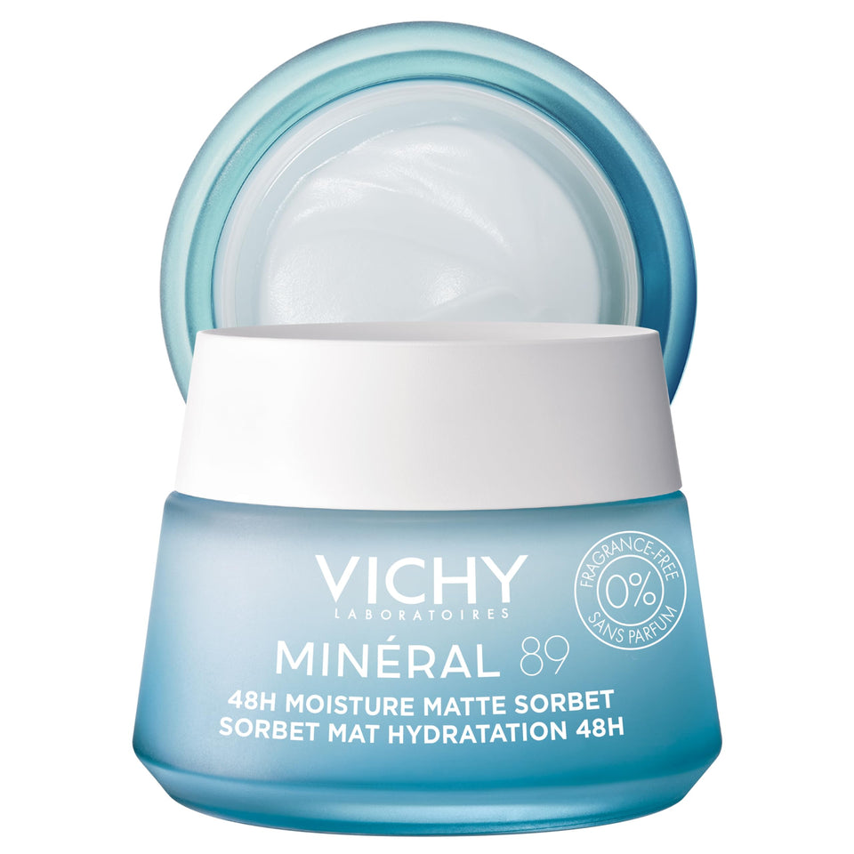 VICHY front packaging showing jar and branding, clear product identity benefit