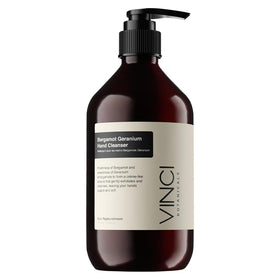 Vinci Botanicals pump dispenser detail for easy, controlled use