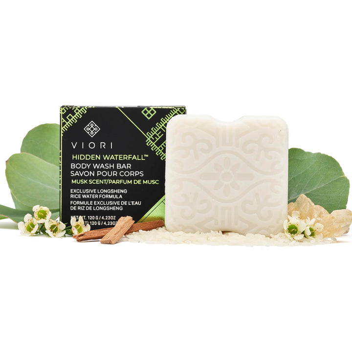 Viori bar front packaging showing brand and sweet musk scent for travel convenience