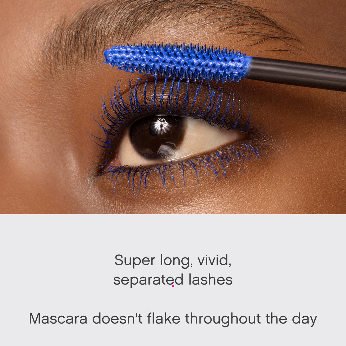 Vivienne Sabó wand close-up highlighting petite brush for precise application benefit