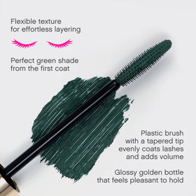 Vivienne Sabó green mascara texture swatch highlighting smooth coverage