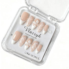 vlazryk front packaging showing set and branding, clear presentation benefit