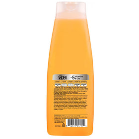 VO5 shampoo texture pouring to show consistency and easy application