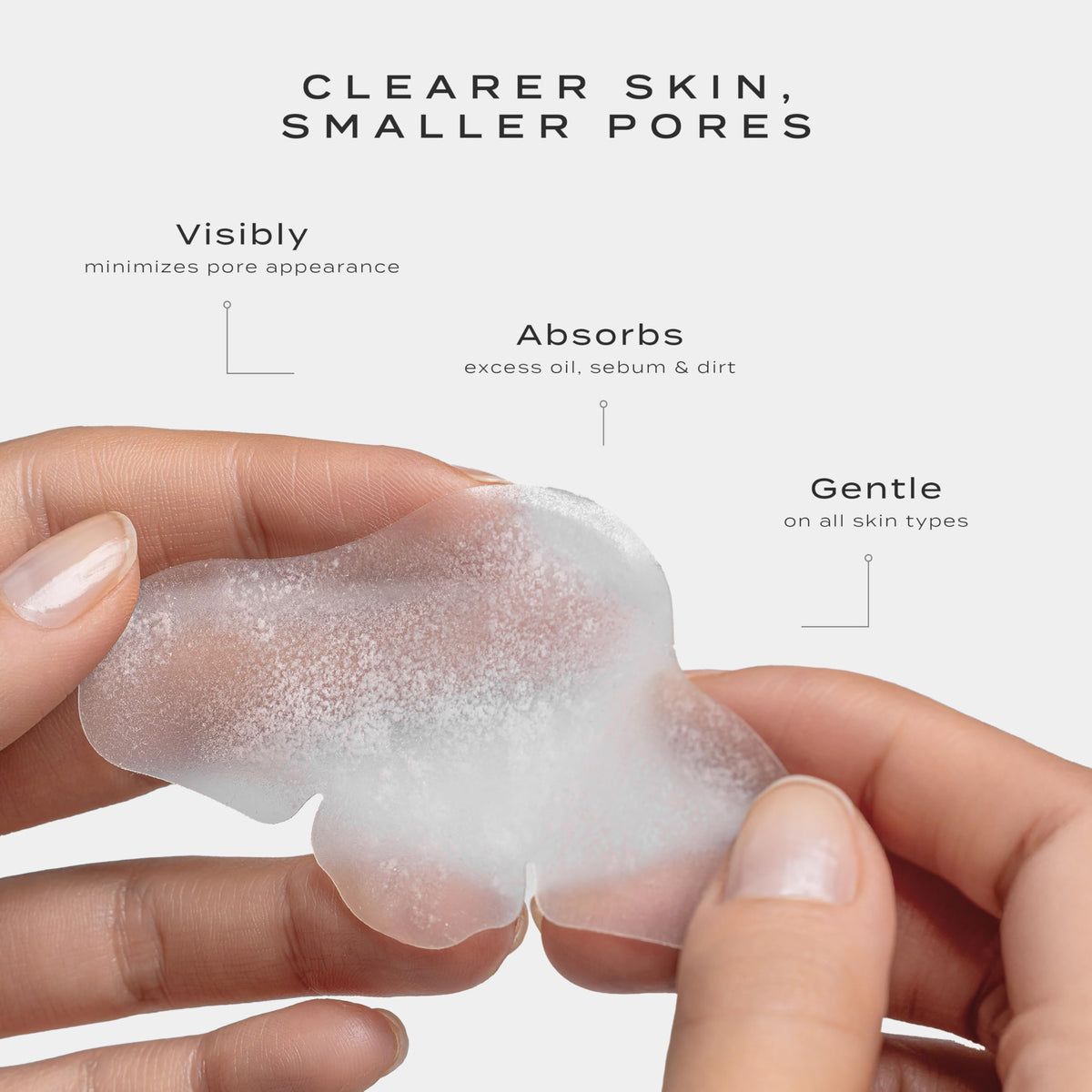 Vue close-up texture of hydrocolloid patch illustrating gentle absorption