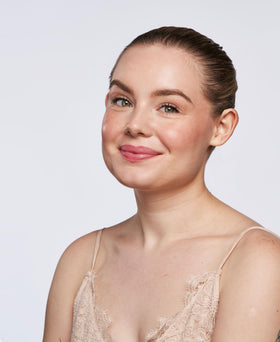 Swatch texture of Wander Beauty cream blush and illuminator showing blendable, hydrating finish