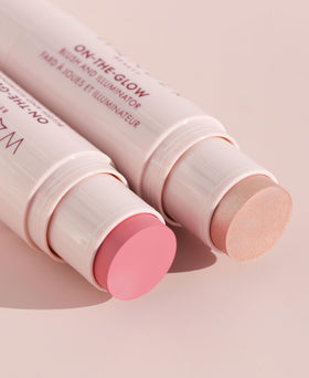 Close-up of Wander Beauty dual-ended stick highlighting the blush and illuminator tips for easy use