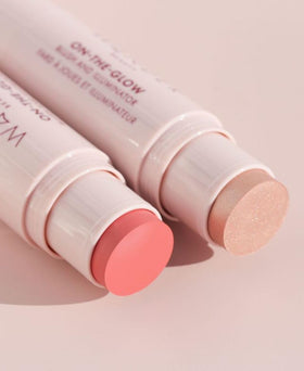 Wander Beauty open wand showing applicator tips, easy targeted application