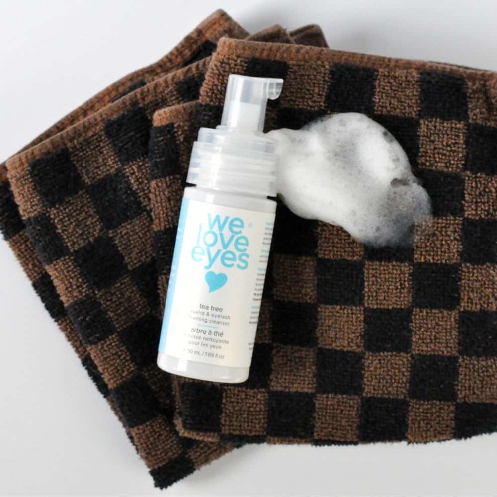 We Love Eyes pump dispensing airy foam, easy gentle cleanse