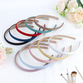 Wecoe headbands styled for holidays shows festive accessory versatility