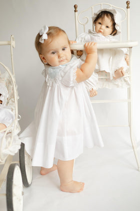 Wee Ones close-up scalloped edge detail highlighting neat finish and durability