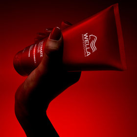 Wella Professionals shampoo and conditioner set to show complementary routine