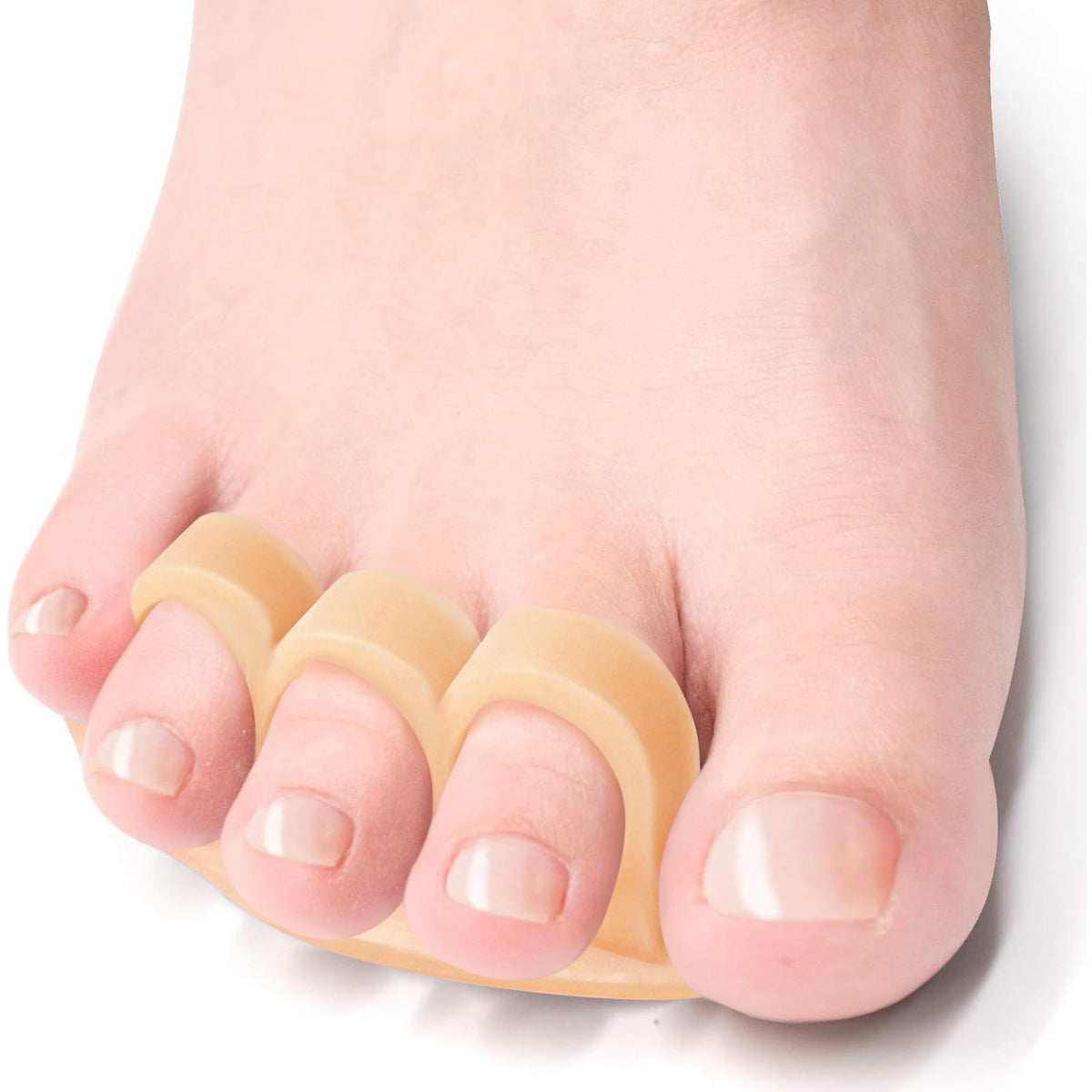 Welnove front packaging showing four beige gel toe crests and product benefit