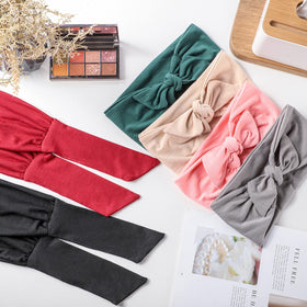 WILLBOND flat lay six-pack showing color variety for daily rotation and matching