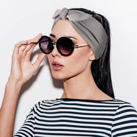 WILLBOND knotted front style on model offering secure hold and vintage look