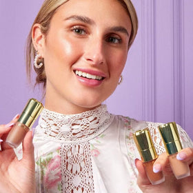 Winky Lux Ibiza lifestyle application portraying quick, long-lasting contour