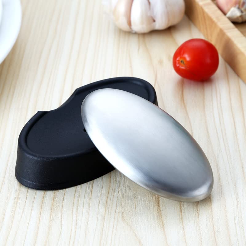 WondMall polished steel soap close-up highlighting 304 food-grade material benefit