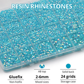 Worthofbest macro of 2–6mm turquoise facets, displays reflective sparkle and detailed cut